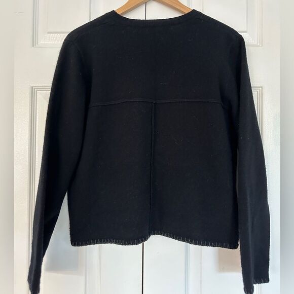Eddie Bauer Sweater Lambswool Black V Neck Cropped w/Stitching on Hem & Sleeve 🔥 - Picture 3 of 8